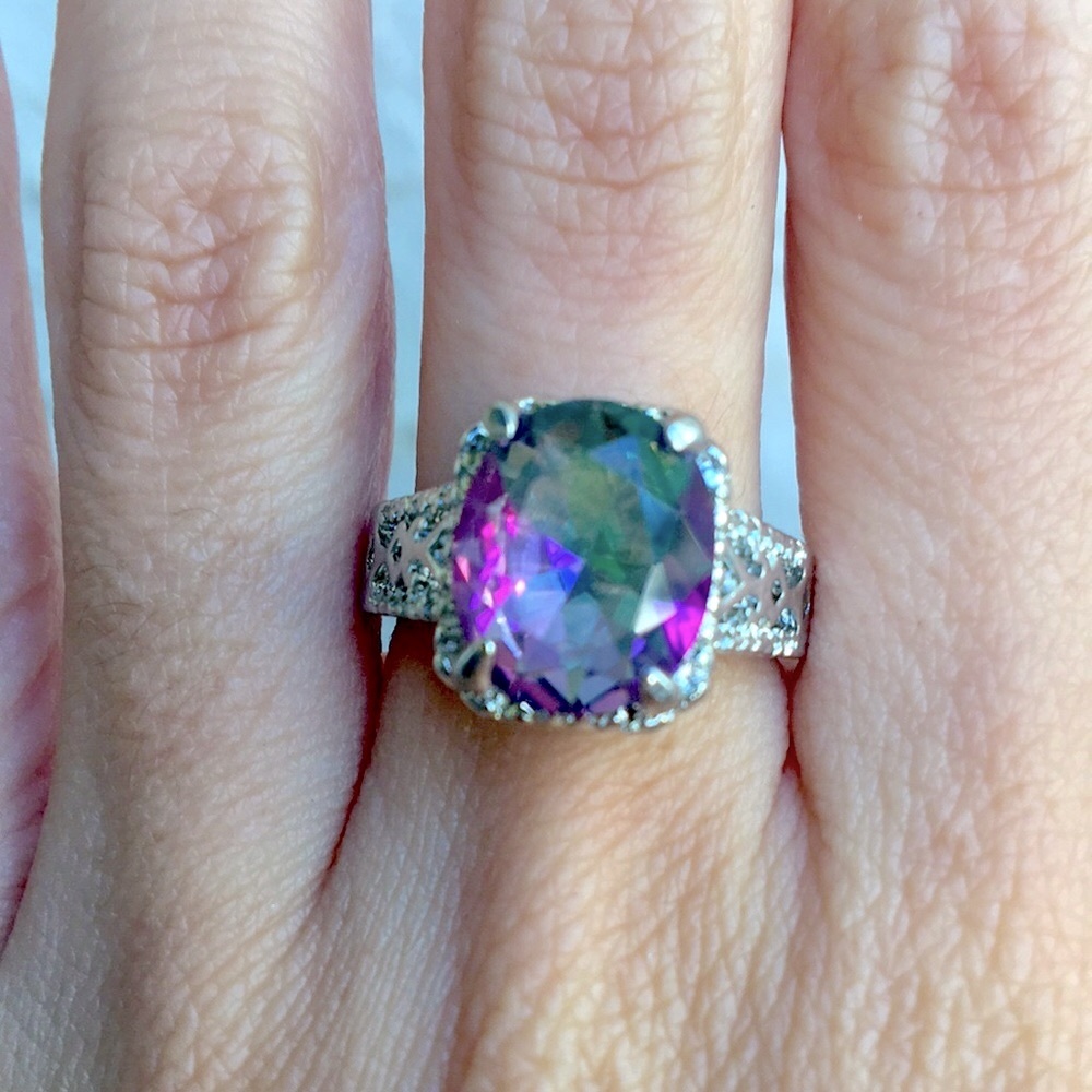 ❤️Stunning Mystic Stone Ring Size 7 - Picture 2 of 5
